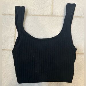 Aritzia Wilfred Black Knit Crop Tank